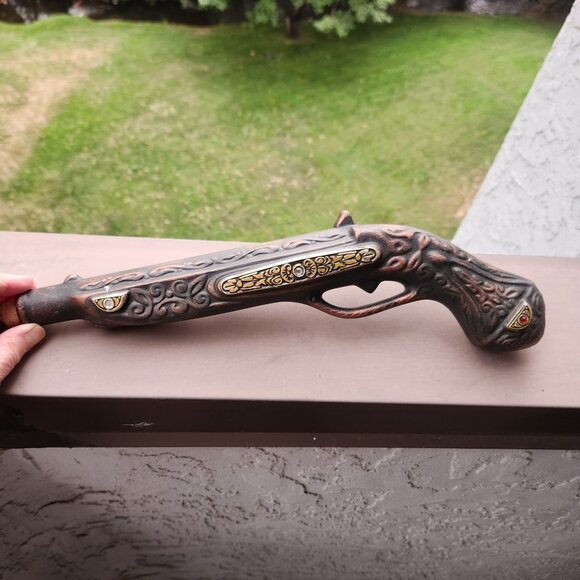 Rare Russian Pistol Decanter – Ornate Vintage Brandy Bottle, Statement Bar Cart - Picture 12 of 16